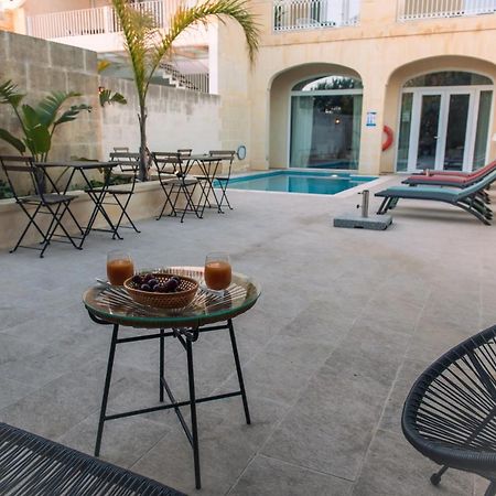 The Carob Tree Bed and Breakfast Victoria Εξωτερικό φωτογραφία