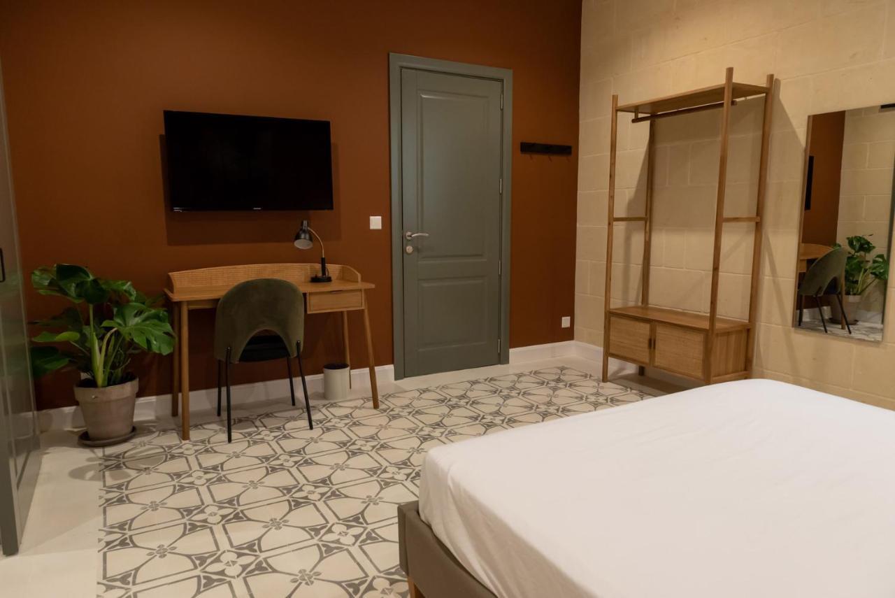 The Carob Tree Bed and Breakfast Victoria Εξωτερικό φωτογραφία