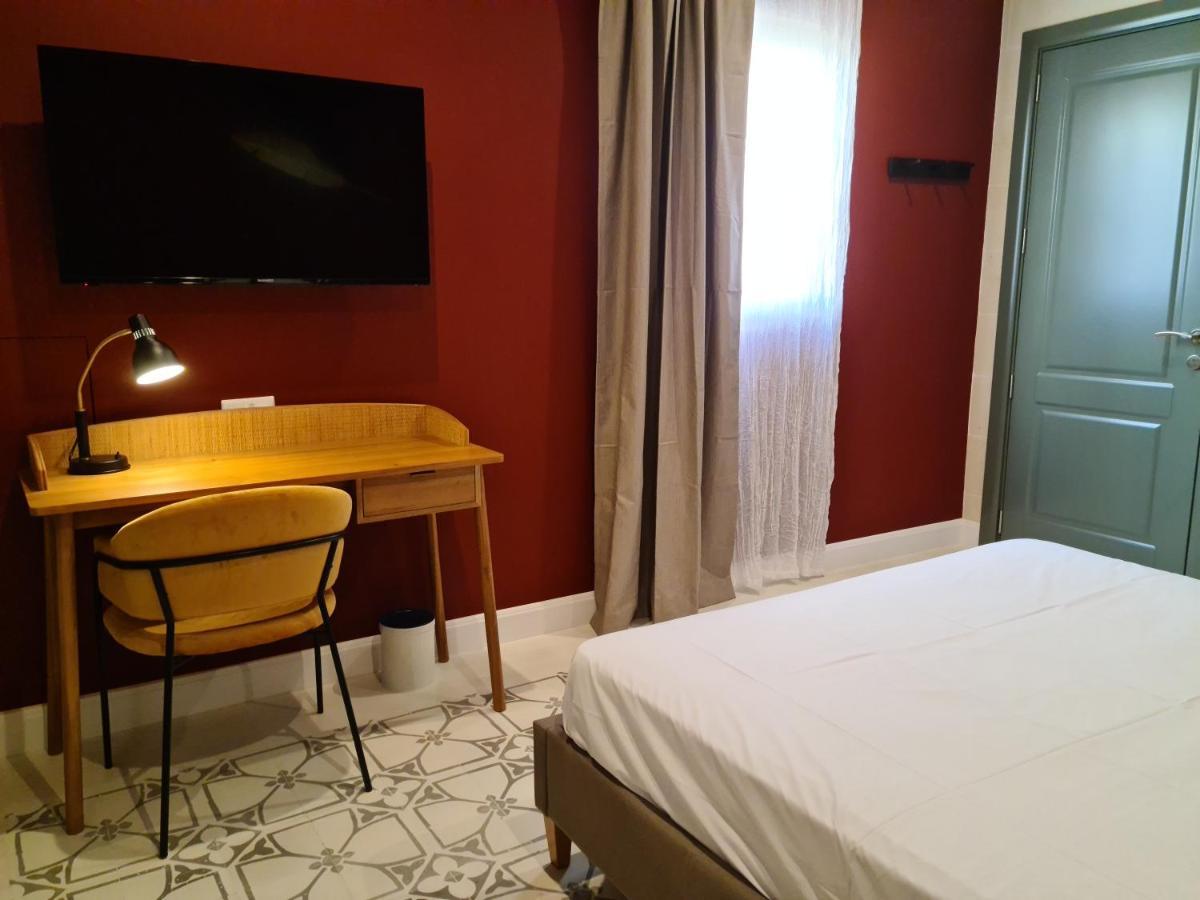 The Carob Tree Bed and Breakfast Victoria Εξωτερικό φωτογραφία